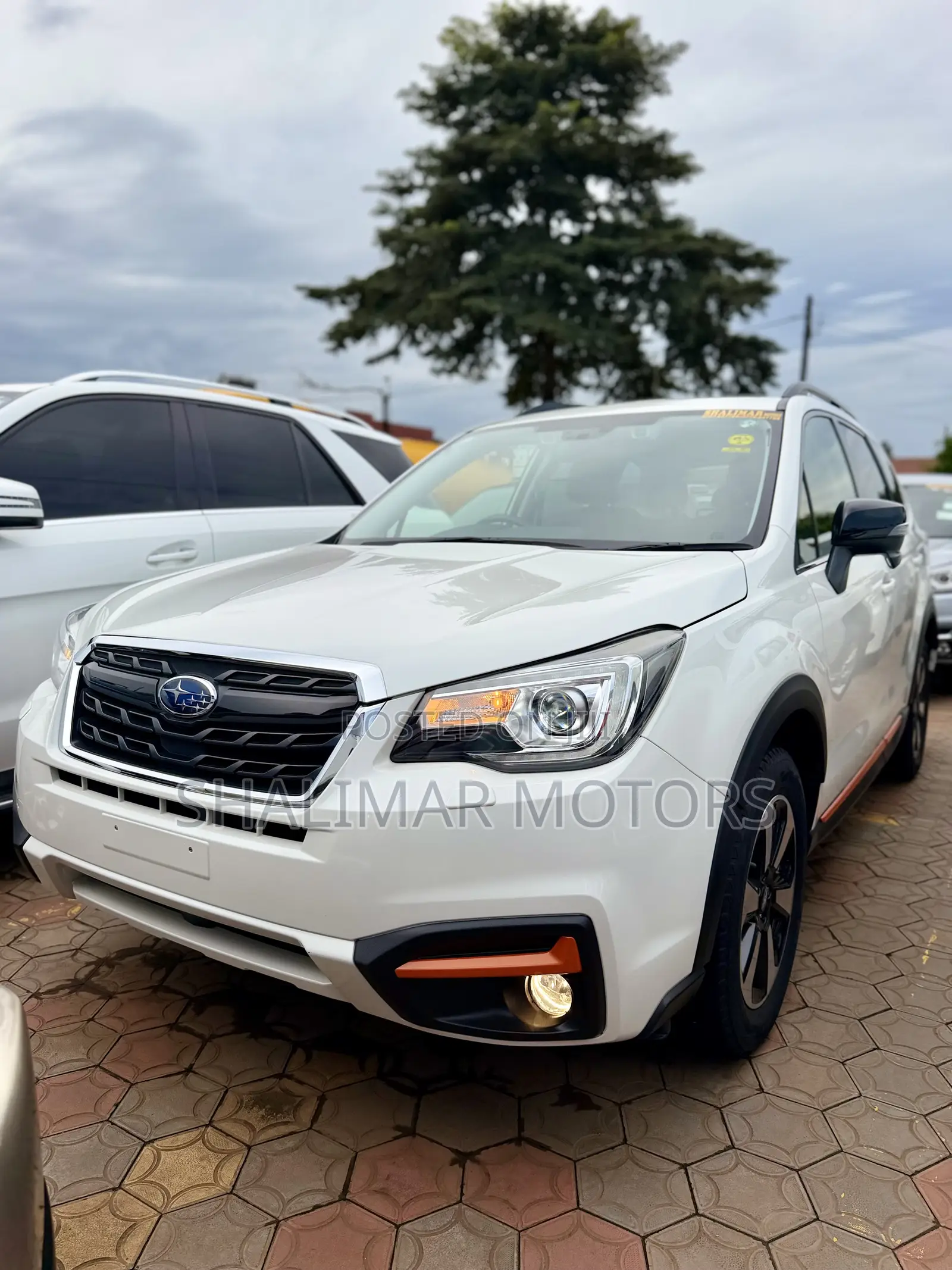 Subaru Forester 2.5i Limited AWD 2017 Pearl