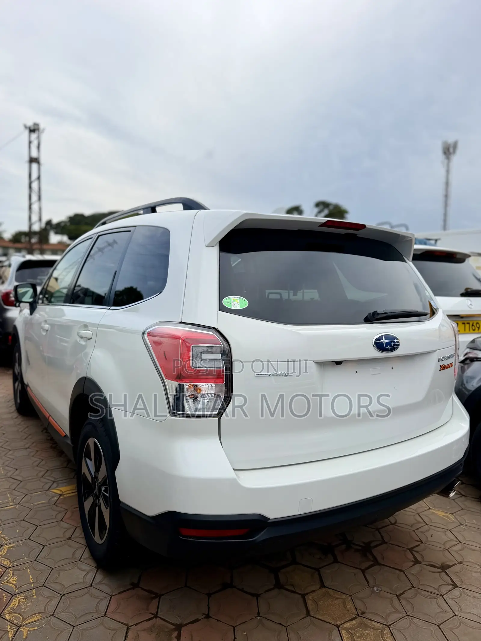 Subaru Forester 2.5i Limited AWD 2017 Pearl