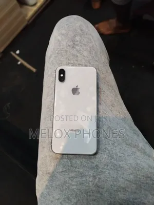 New Apple iPhone XR 64 GB White