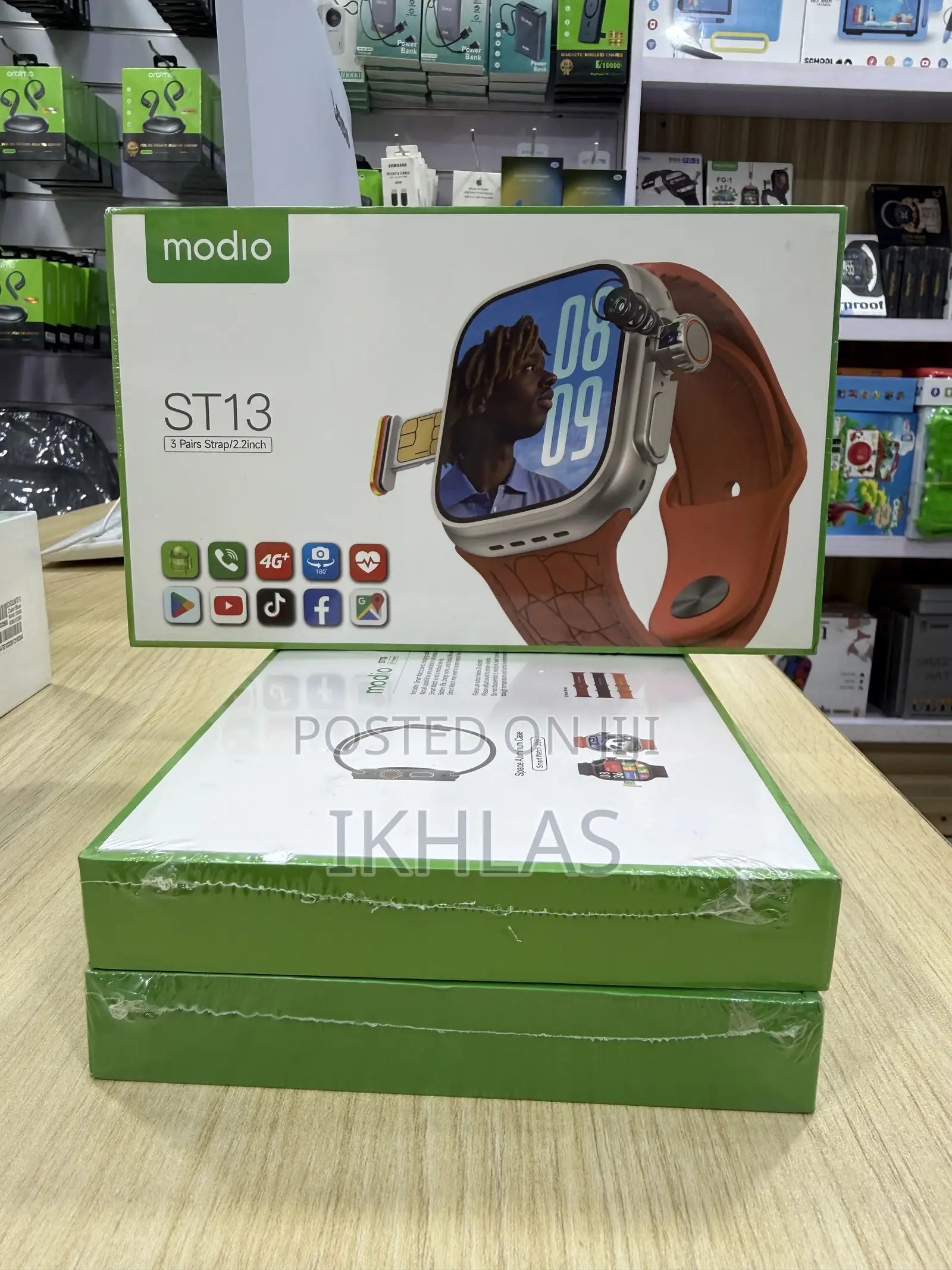Modio St13 Smartwatch Has Wide Screen, Simcard Slot, 3pairs of Straps