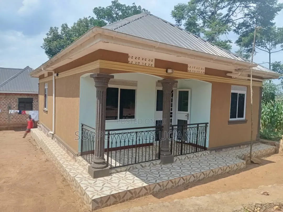 3bdrm Bungalow in Gayaza, Nakawa for sale
