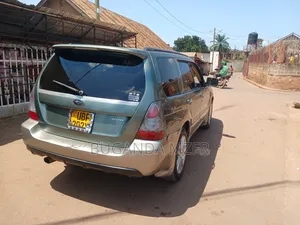 Subaru Forester 2005 Green