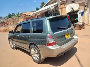 Subaru Forester 2005 Green