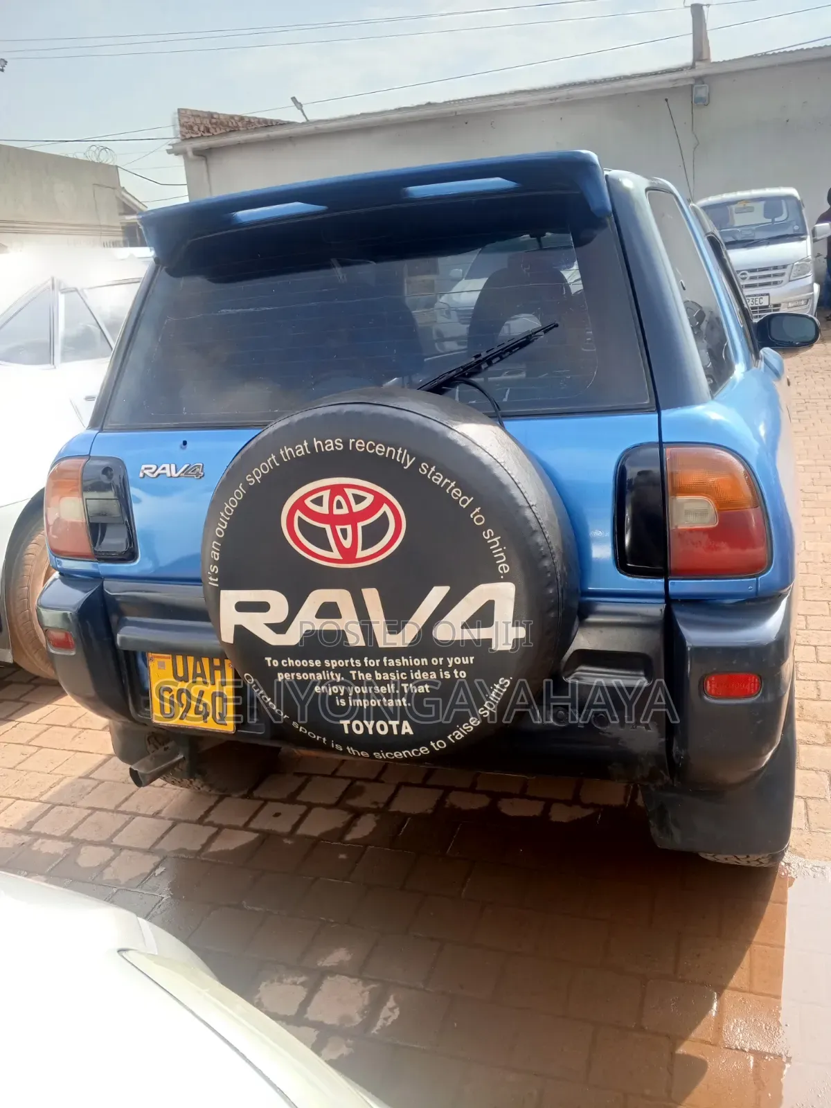 Toyota RAV4 Cabriolet 1998 Blue