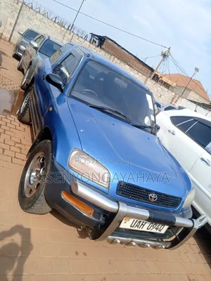 Toyota RAV4 Cabriolet 1998 Blue