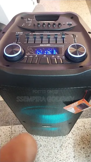 Wireless Blue Tooth Speaker 200watts Jazz