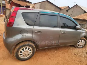 Nissan Note 2010 Gray