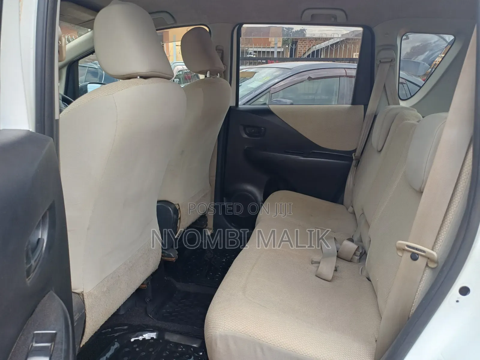 Nissan Note 2010 Gray
