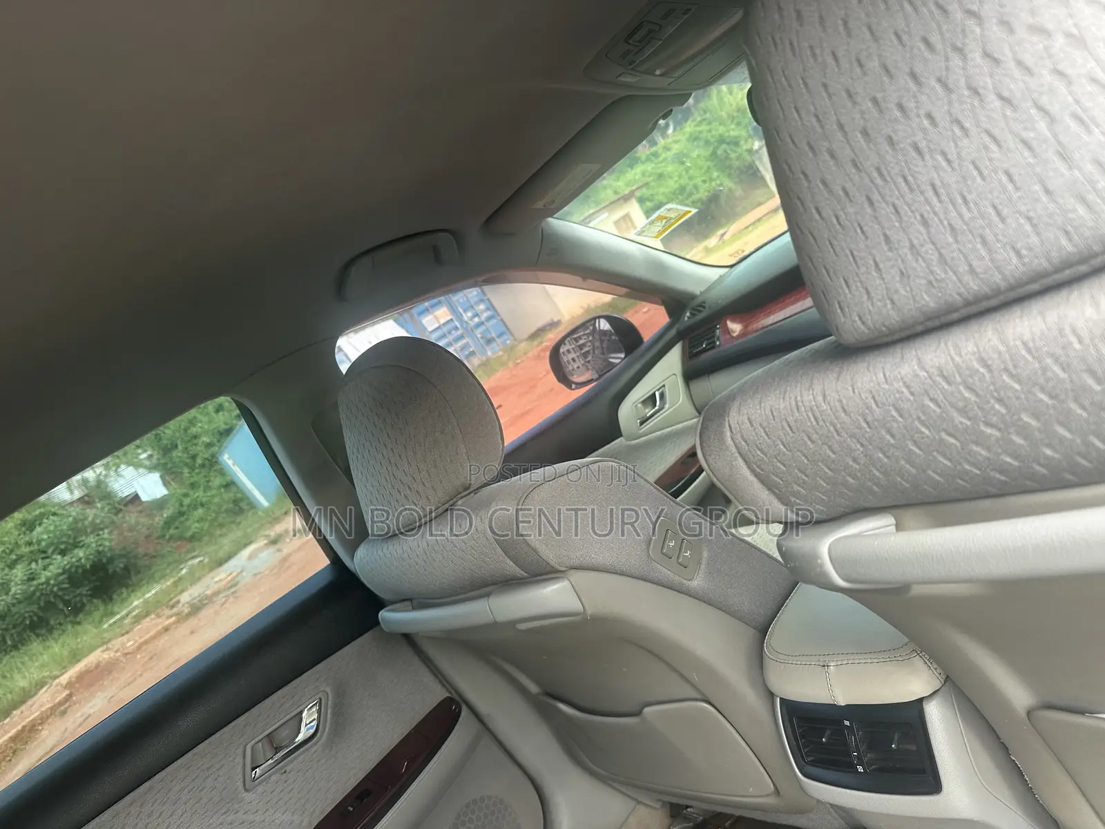 Toyota Crown 2010 Black