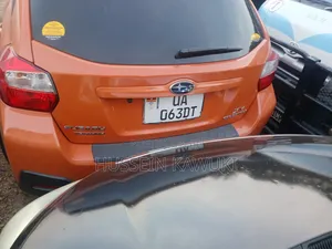 Subaru XV 2013 Orange
