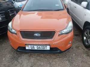 Subaru XV 2013 Orange