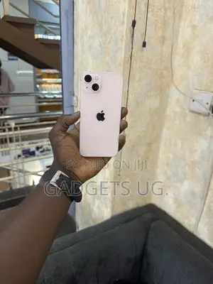 Apple iPhone 13 256 GB Pink