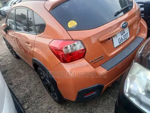 Subaru XV 2013 Orange