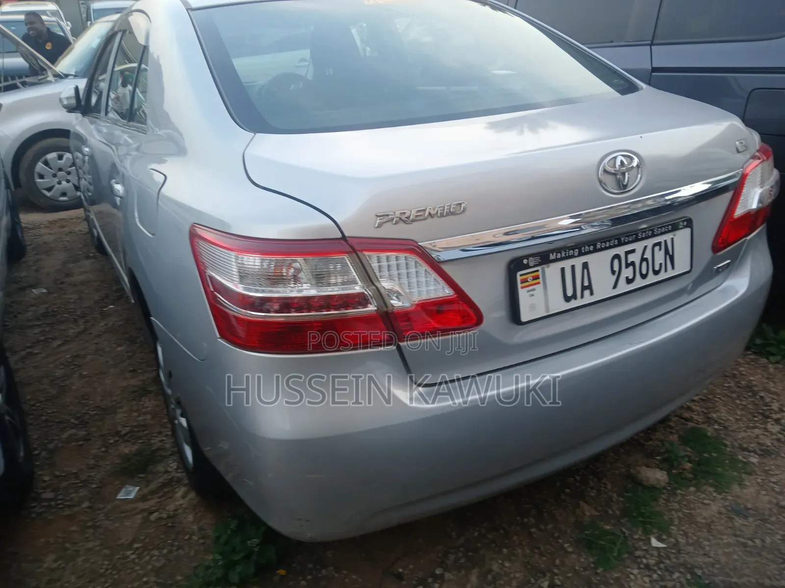 Toyota Premio 2012 Silver