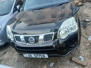 Nissan X-Trail 2012 Black