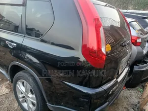Nissan X-Trail 2012 Black