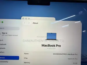 Laptop Apple MacBook Pro 2021 M1 16GB Apple M1 Pro SSD 512GB
