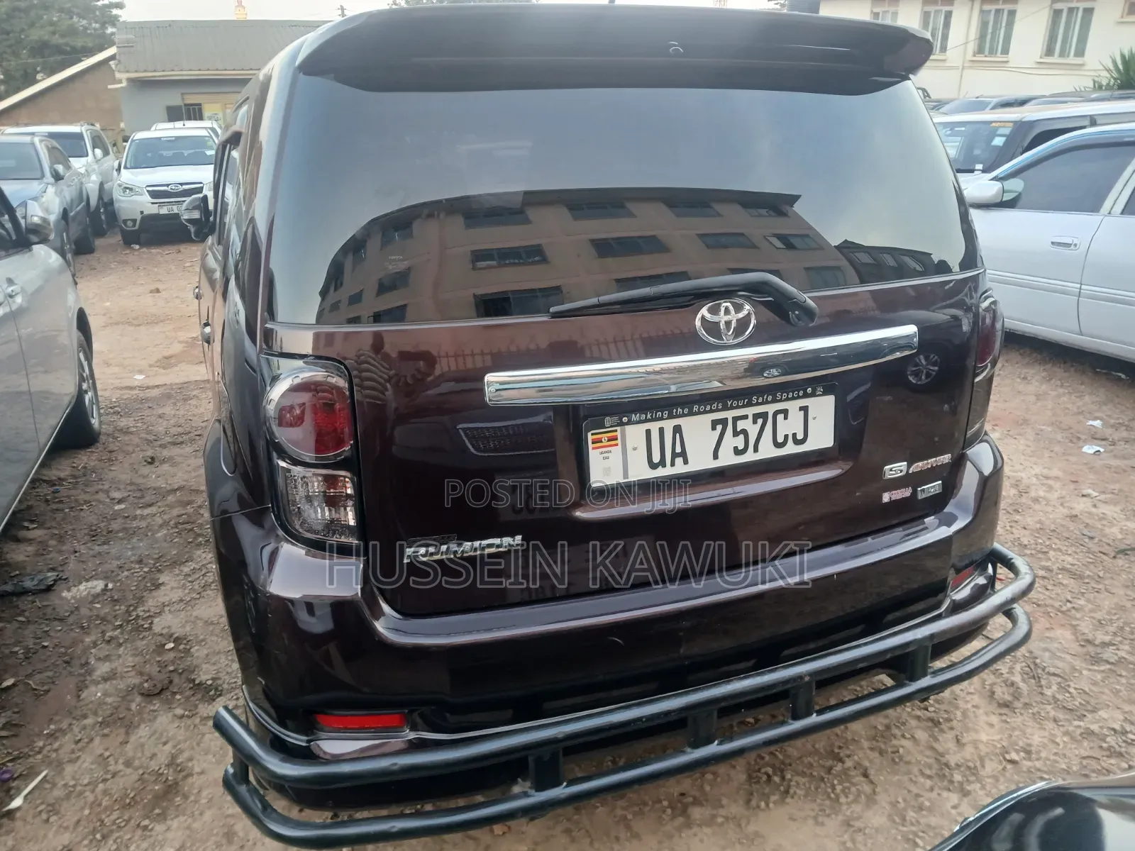 Toyota Corolla Rumion 2010 Brown