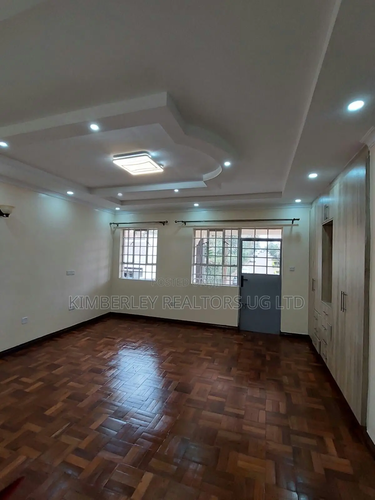 4bdrm House in Division A for sale