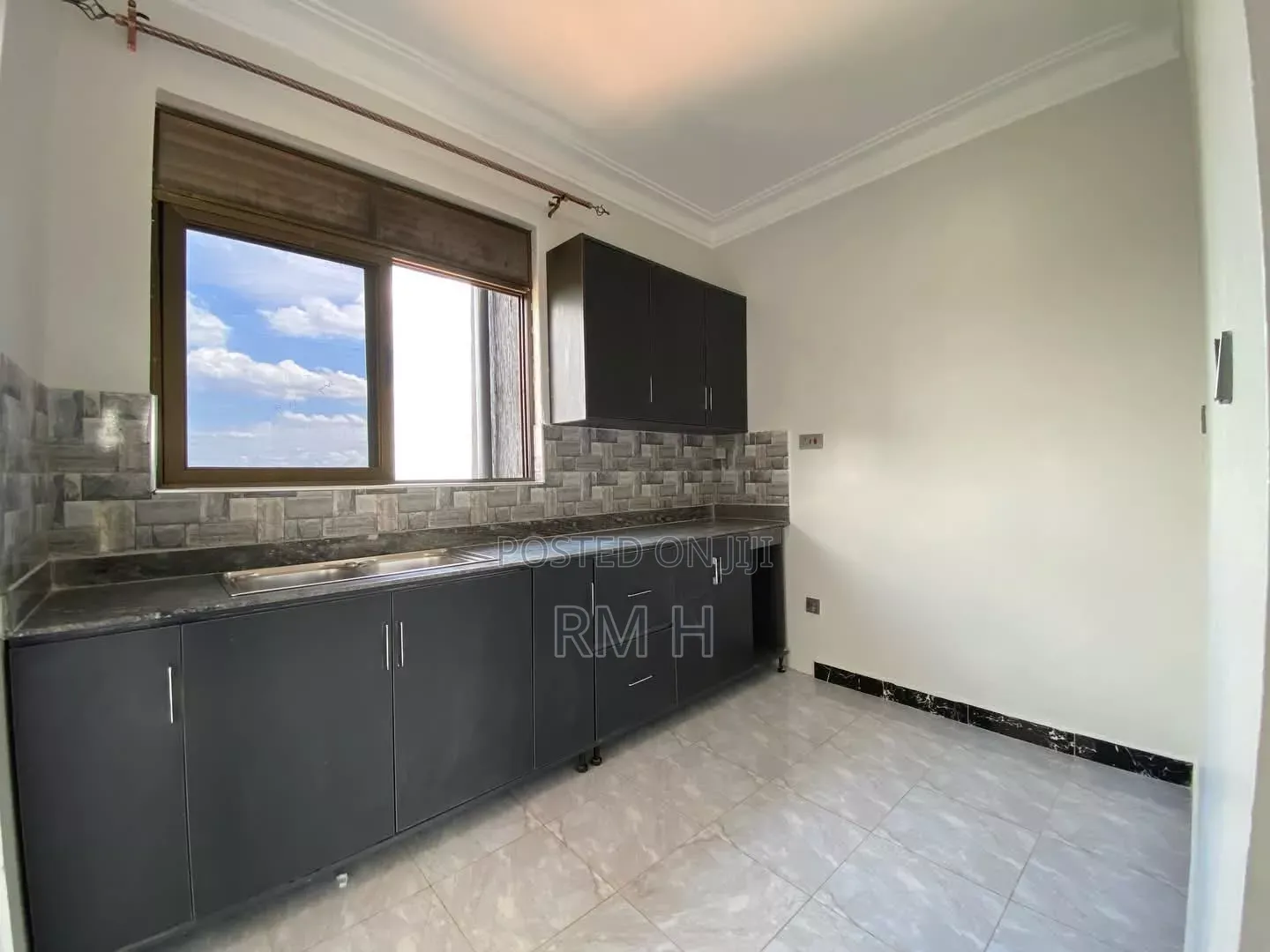 1bdrm Apartment in Salaama Munyonyo, Central Division for rent