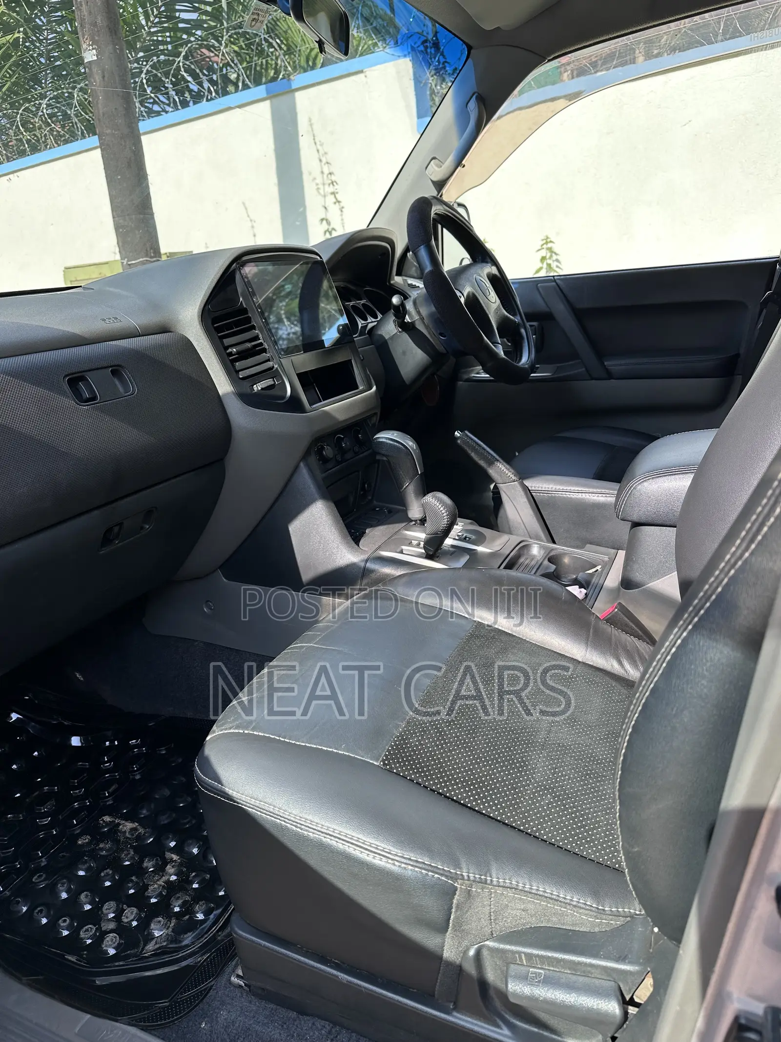 Mitsubishi Pajero 2007 Silver