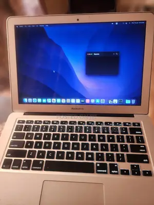 Laptop Apple MacBook Air 2017 8GB Intel Core i5 SSD 256GB