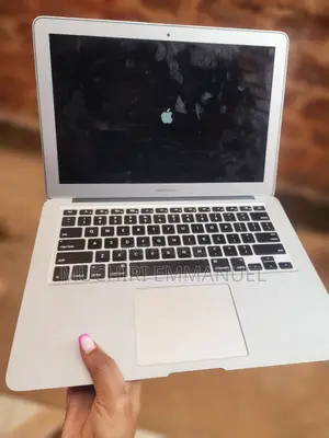 Laptop Apple MacBook Air 2017 8GB Intel Core i5 SSD 256GB