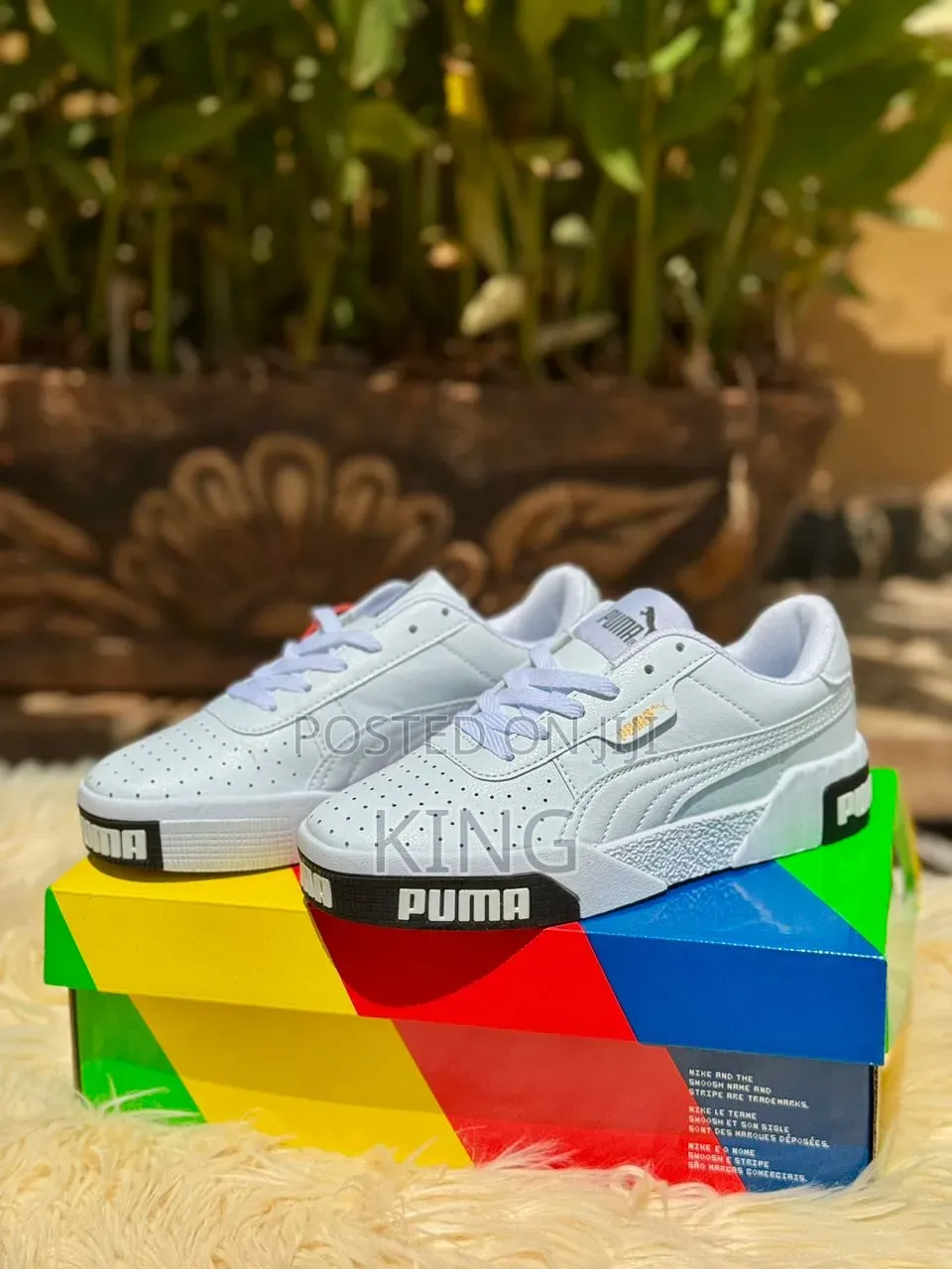 White Puma Sneakers Black Sole Accents