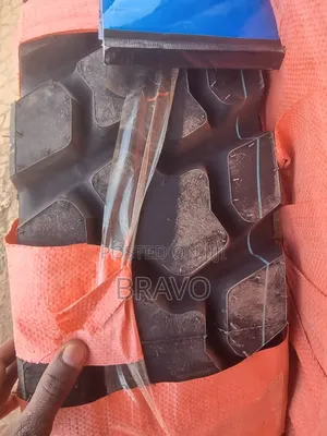 10.00r20 Mud Grip Tyres for Tata.