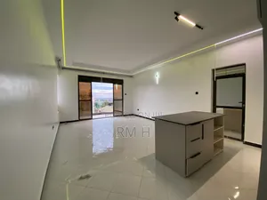 3bdrm Apartment in Muyenga, Central Division for rent