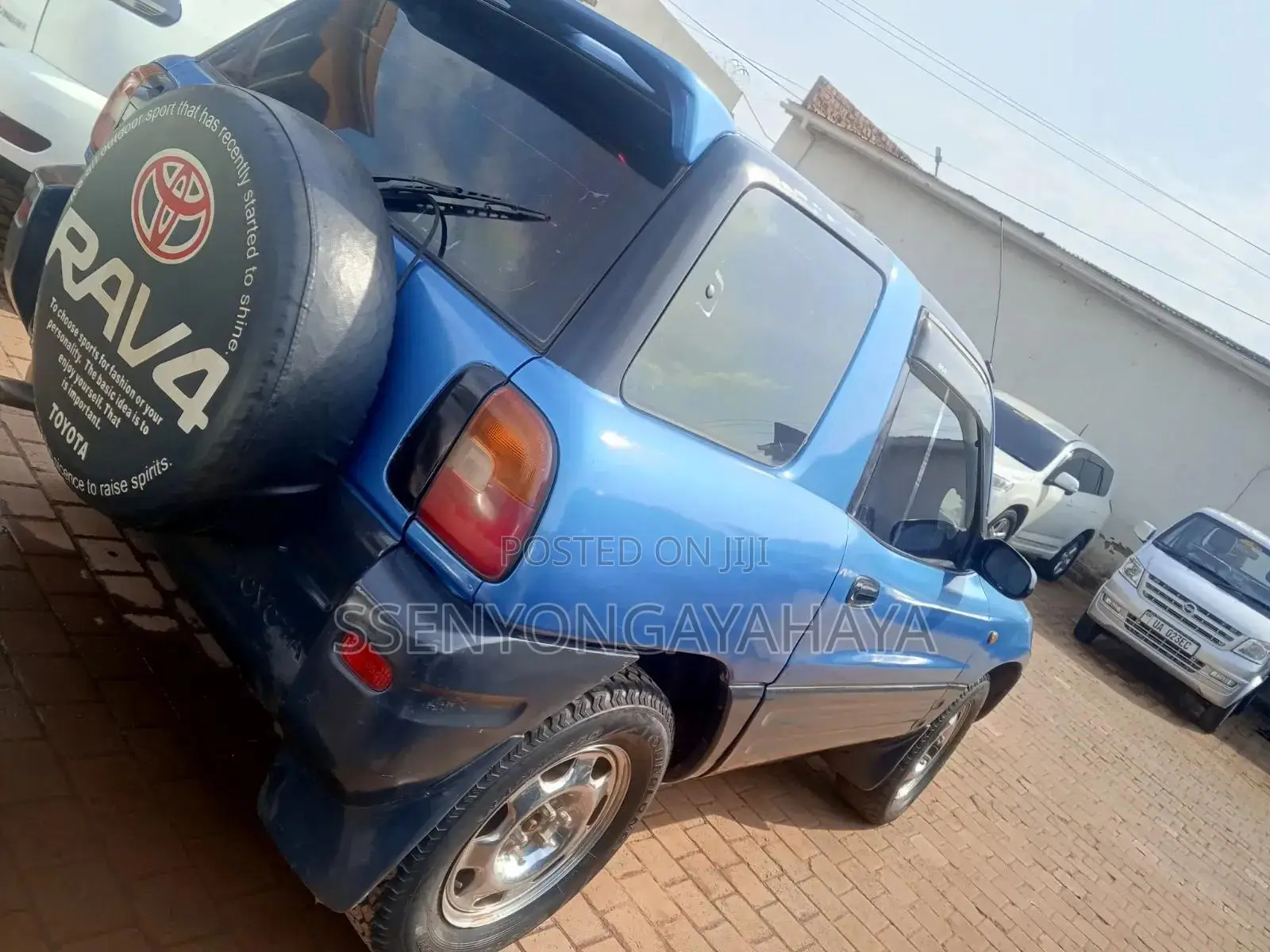 Toyota RAV4 Cabriolet 1998 Blue