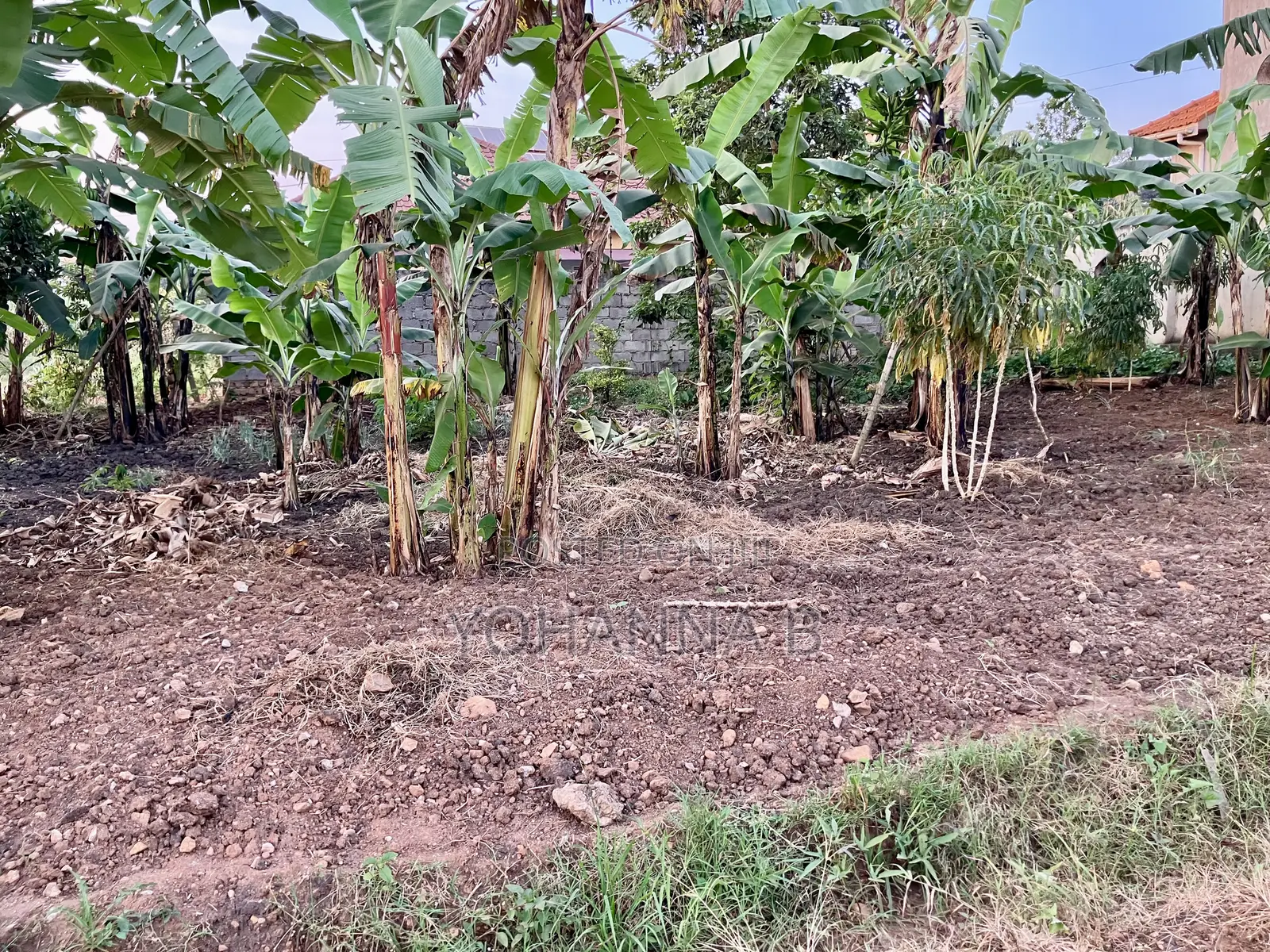 Kira Nsasa 12.8 Decimals Plot 85m (Negotiable)