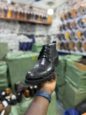 Black and Coffee Men's Lace Up Boots
