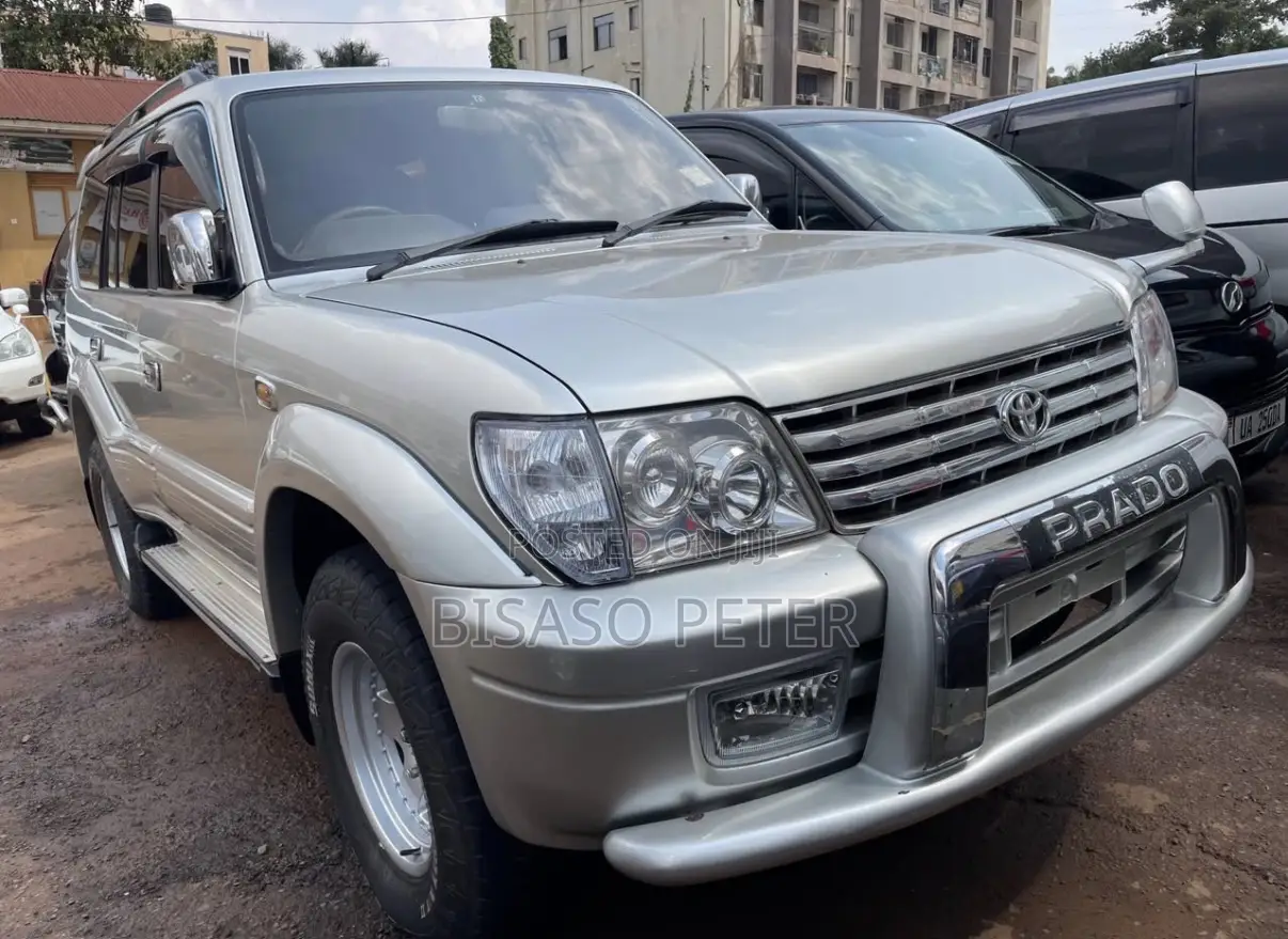 Toyota Land Cruiser Prado 2002 Silver