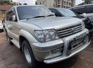Toyota Land Cruiser Prado 2002 Silver