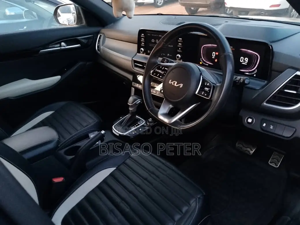 Kia Seltos 2024 Gray