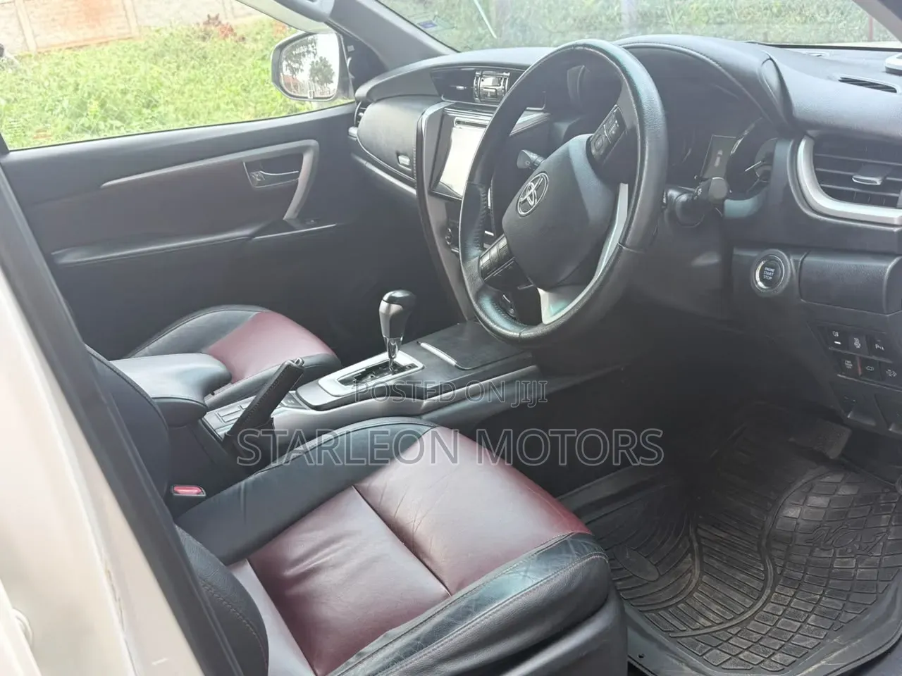 Toyota Fortuner 2018 Silver