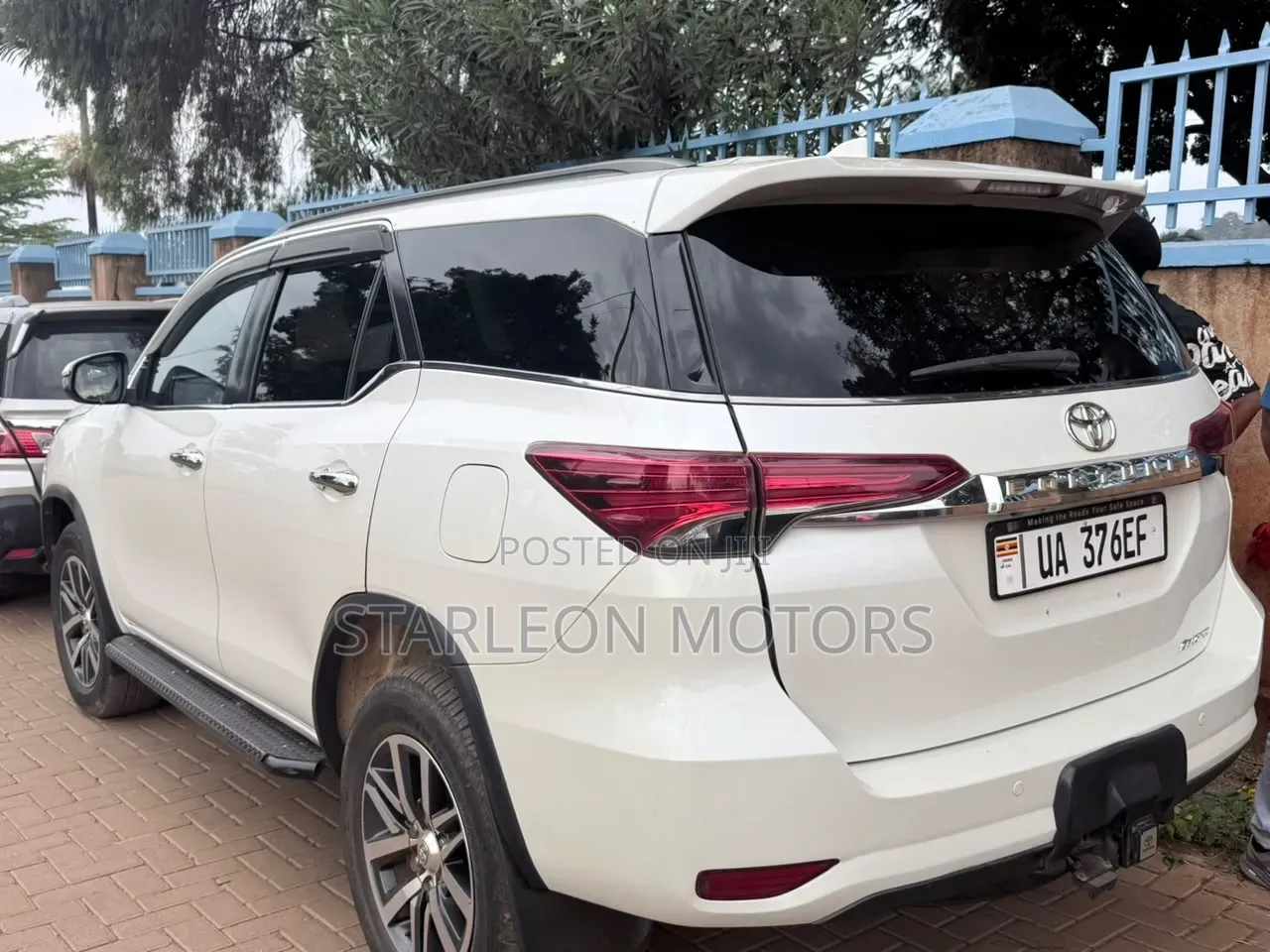 Toyota Fortuner 2018 Silver