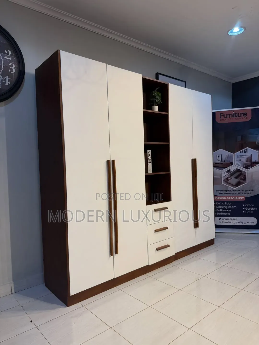 Wardrobes/Wardrobes/Quality Wardrobe/8ft by 12ft By