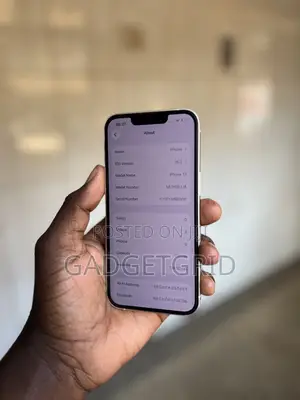 New Apple iPhone 13 128 GB Pink