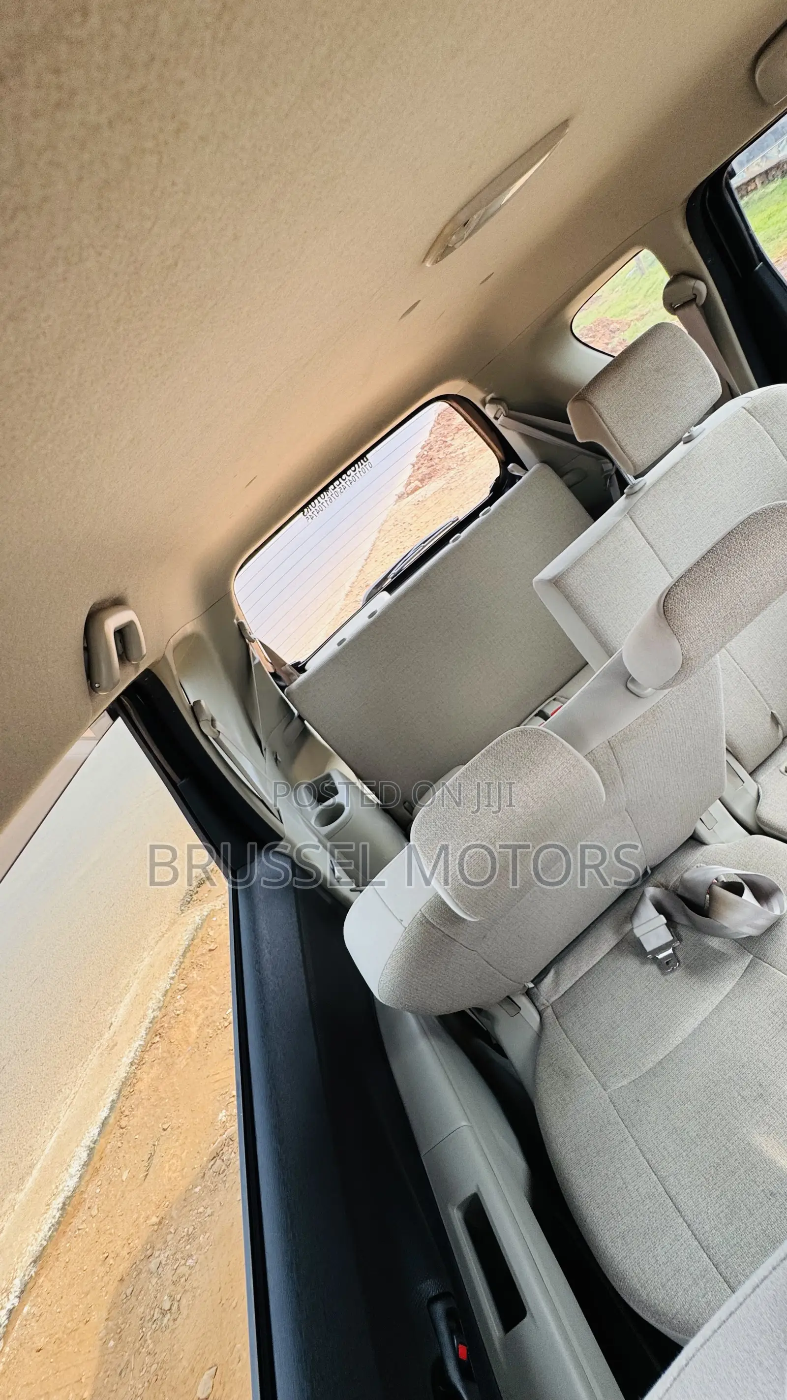 Toyota Passo Sette 1.5 FWD 2012 Black