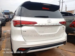 Toyota Fortuner 2017 White