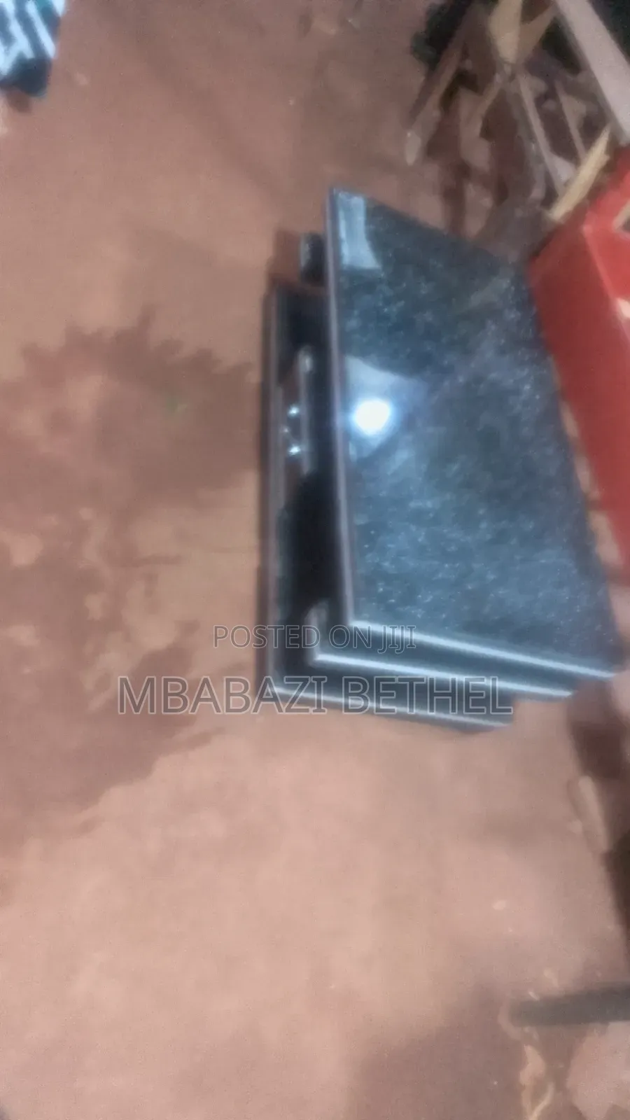 Used / Second Hand Center Table Top Glass Broken for Sale