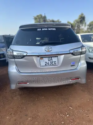 Toyota Wish 2014