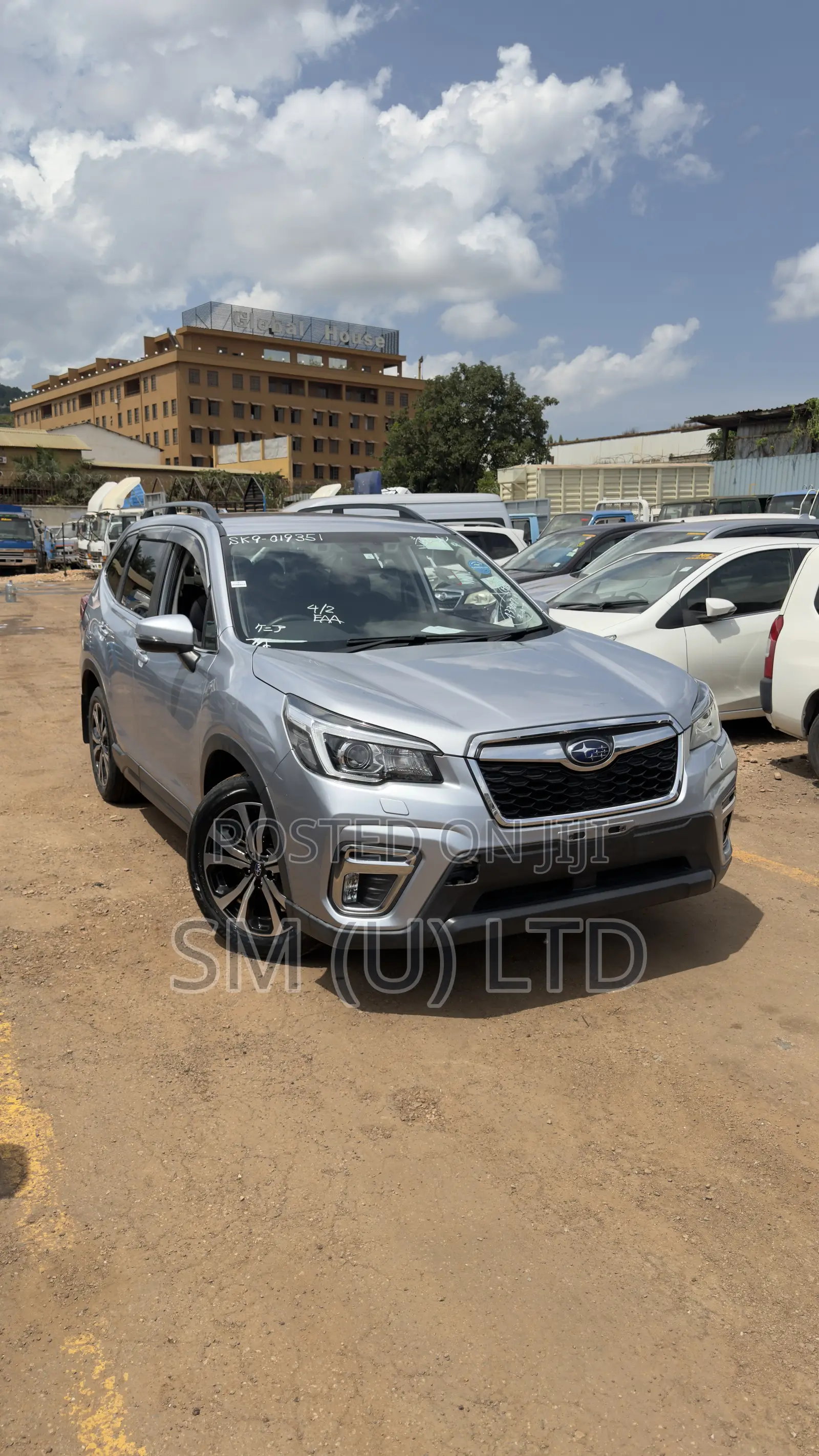 Subaru Forester Premium AWD 2019 Silver