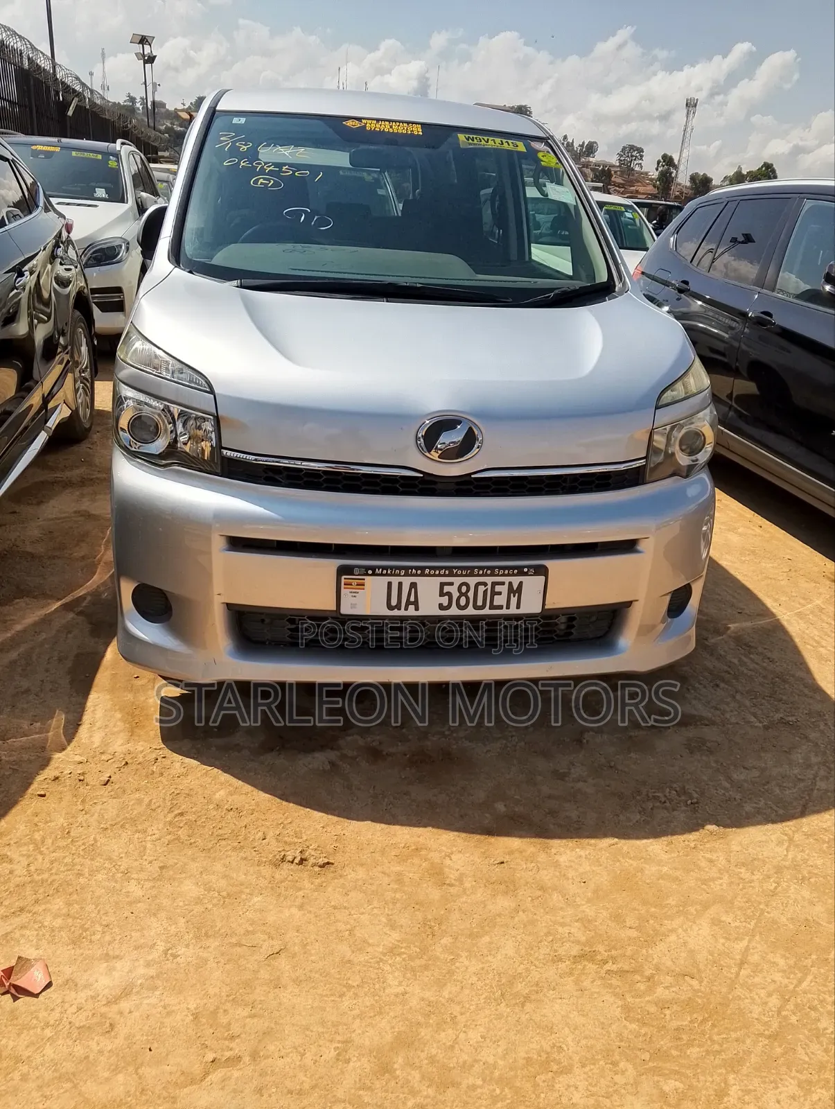 Toyota Voxy 2012 White