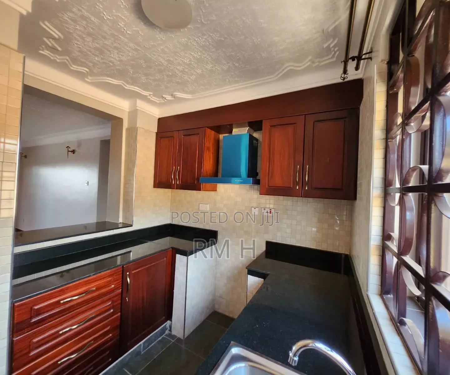 2bdrm Apartment in Muyenga, Central Division for rent