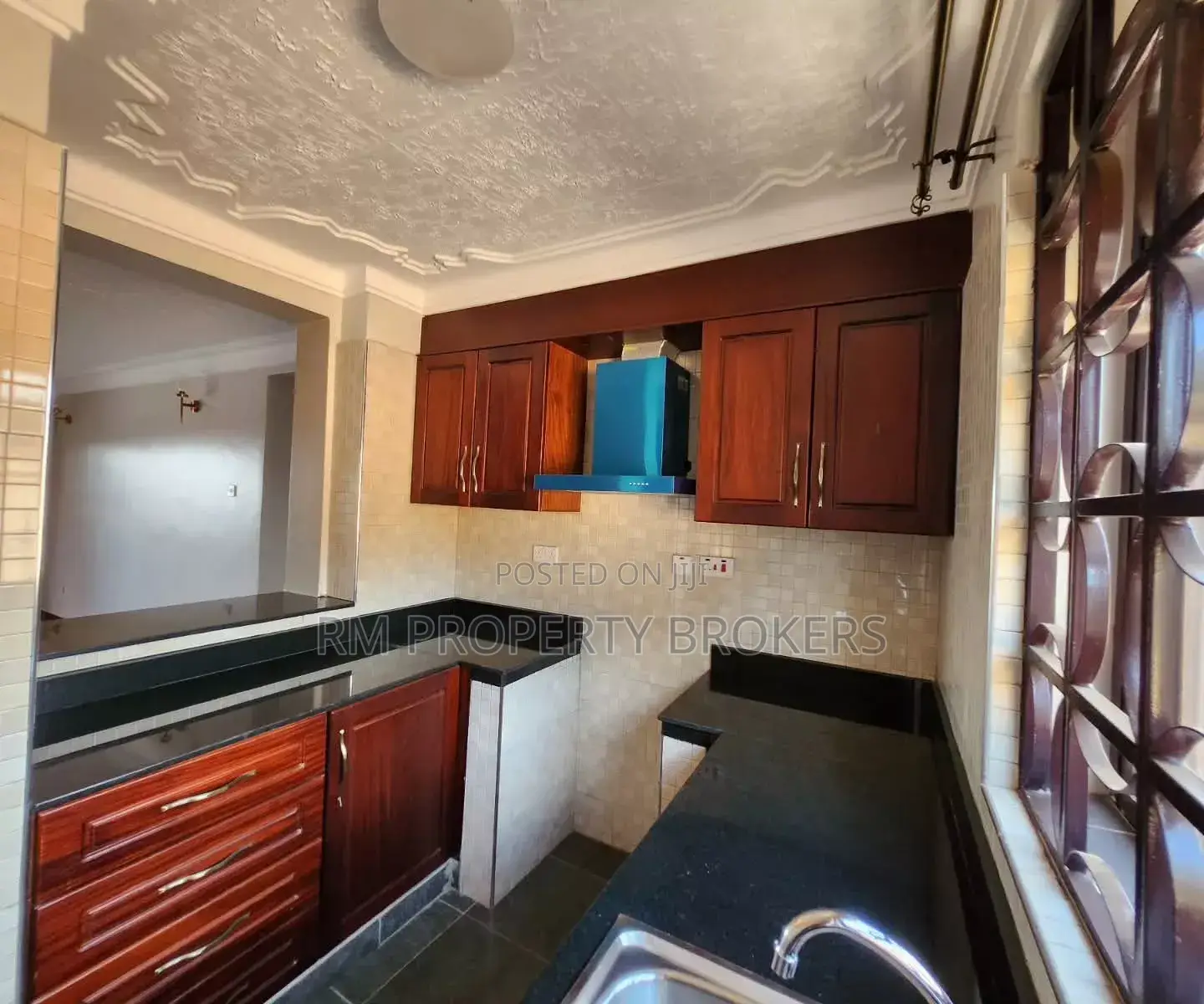 2bdrm Apartment in Muyenga, Central Division for rent