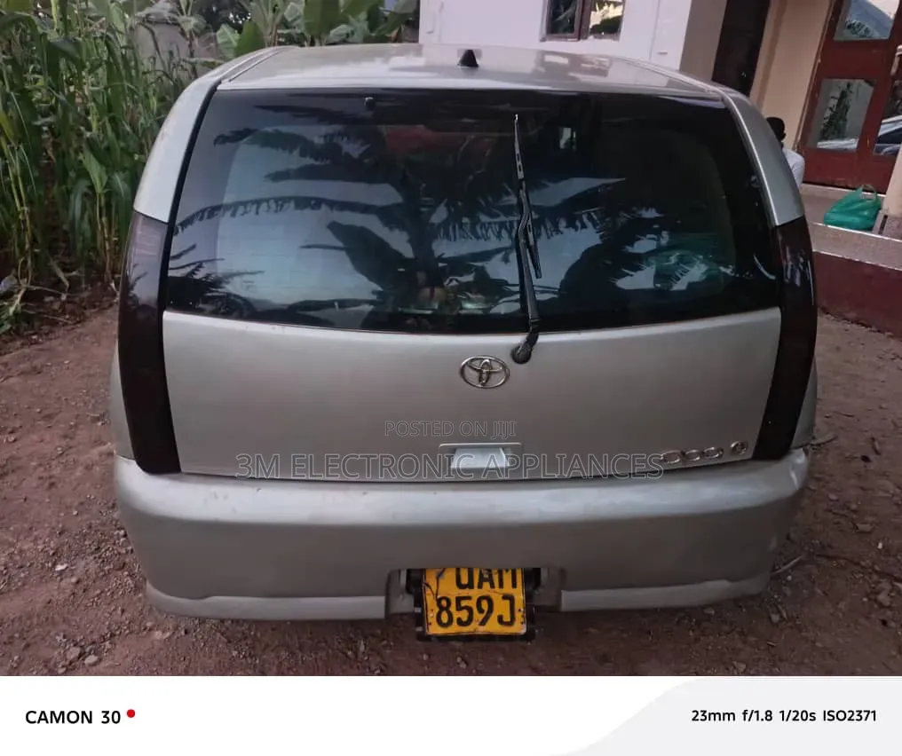 Toyota Opa 2004 Silver