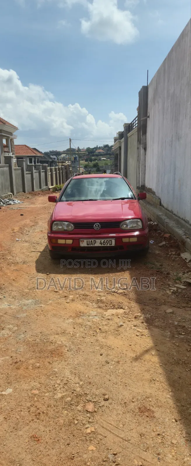 Volkswagen Golf 1998 Red